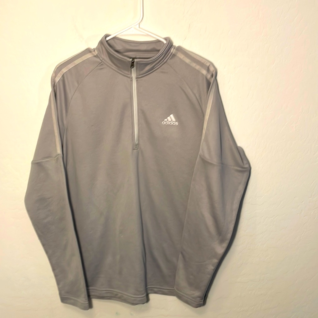 Medium Adidas Pullover